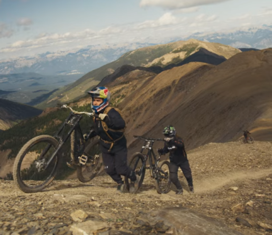 Film-és videóajánló, esős napokra és hosszú estékre