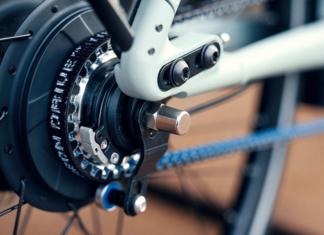 Mivel hajts? — Szíj vagy lánc?