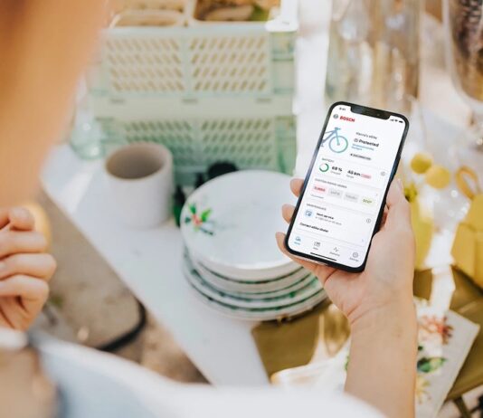 Navigáció és ebringás riasztó – MY23-as újdonságok a Boschtól Navigáció és ebringás riasztó – MY23-as újdonságok a Boschtól | Hátszél