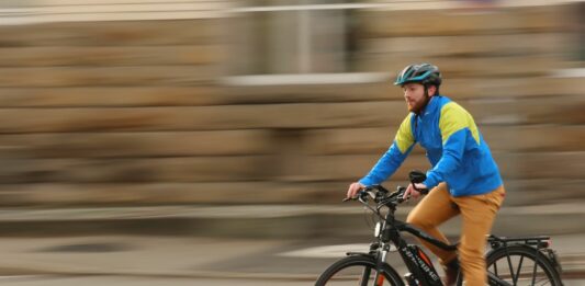 25 vagy 45/km-h? 25 vagy 45/km-h?