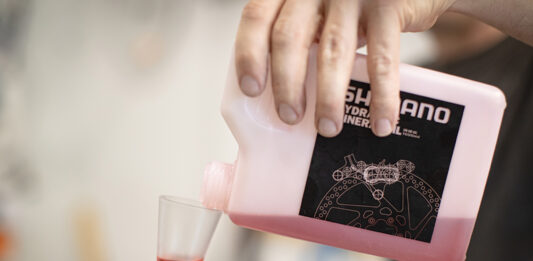 Miért fontos ellenőrizni a kerékpáron a fékolaj állapotát? Miért fontos ellenőrizni a kerékpáron a fékolaj állapotát?