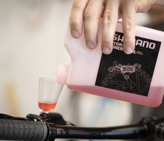 Miért fontos ellenőrizni a kerékpáron a fékolaj állapotát? Miért fontos ellenőrizni a kerékpáron a fékolaj állapotát?