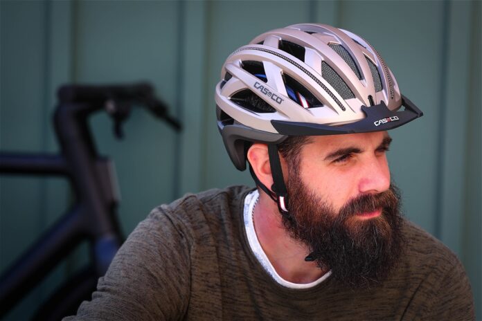 https://casco-helme.de/