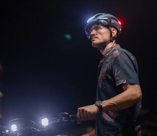 Lumos Ultra E-Bike sisak Lumos Ultra E-Bike sisak