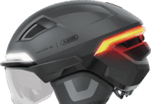 Az ABUS HYP-E BL.ACE sisak – Innováció és biztonság a városi kerékpárosoknak